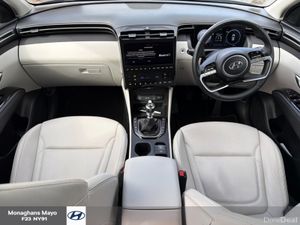 Hyundai Tucson EXECUTIVE PLUS 1.6 DIESEL 5DR - Image 2