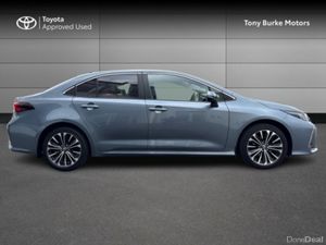 Toyota Corolla Saloon - LUNASPORT Edition - 1.8 Hy - Image 3