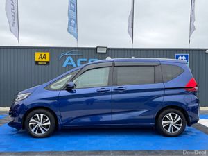 Honda Freed EX SPORT - 1.5 PETROL HYBRID - 6 SEATS - Image 4