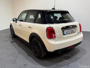 Mini Cooper 1.5L Petrol 5 Door - 1 Owner only 69km - Image 4