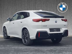 BMW iX2 iX2 eDrive20 M Sport - Image 2