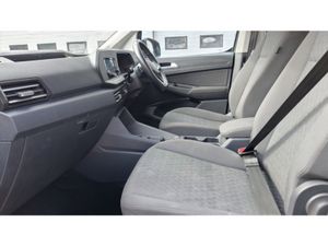 Volkswagen Caddy Maxi Life Life TDI 122 BHP DSG- A - Image 3