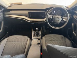 Skoda Octavia OCTAVIA AMB 1.0TSI 110HP - Image 4