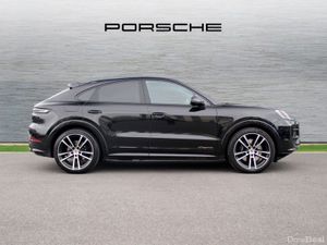 Porsche Cayenne 3.0 E-Hybrid - Image 3