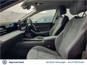 Volkswagen Passat Passat Life Phev S-A  Life  TSi - Image 4