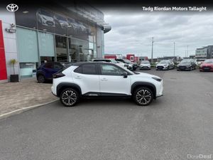 Toyota Yaris Cross YARIS CROSS SOL - Image 3