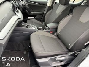 Skoda Octavia SELECTION 2.0 TDI 150HP DSG - Image 4