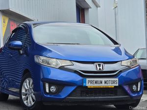 Honda Fit Hybrid - Image 2
