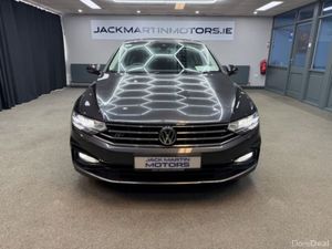 Volkswagen Passat Rline 2.0tdi M6F 150 4DR - Image 2