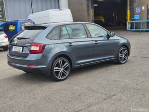 Skoda Rapid 2014 - Image 3