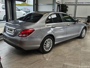 16 MERCEDES BENZ C-CLASS - Image 2
