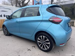 202 Renault Zoe  52kWh GT Line CCS Rapid char - Image 4