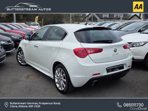 Alfa Romeo Giulietta 1.4 SPORTIVO AUTO 74 K KMS - Image 4