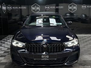 BMW 5-Series 520D MSPORT SUNROOF HARMON KARDON//BM - Image 4