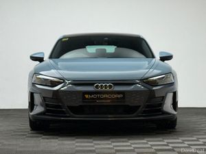 Audi e-tron GT GT 522HP QUATTRO *PAN ROOF* - Image 2