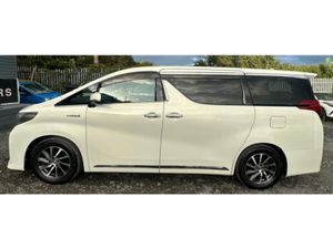 Toyota Alphard Executive Lounge 2.5 Petrol Hybrid - Image 4