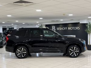 Volvo XC90 T8 PLUS AWD DARK=PAN ROOF//LOW MILES//A - Image 2