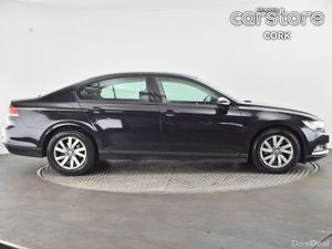 Volkswagen Passat 1.6 TDI 120HP Trendline - Image 2