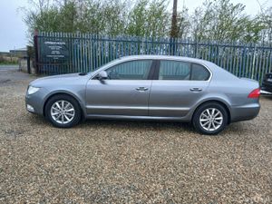 Stunning Skoda Superb 2013 elegance model - Image 4