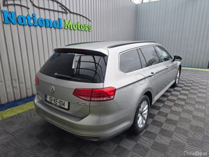 2015 Volkswagen Passat 1.6 TDI Comfortline - Image 3
