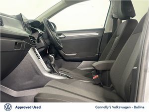 Volkswagen T-Roc LIFE | 1.0 Petrol Engine | Huge S - Image 4
