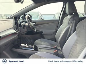 Volkswagen ID.4 77KWH PRO PLUS 286BHP  *GRENADILA - Image 4