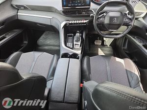 Peugeot 5008 ** 1.5 BLUEHDI 130BHP ALLURE AUTO ** - Image 2