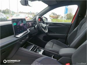 Volkswagen Tiguan Diesel Estate R-Line - Image 3