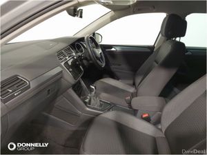 Volkswagen Tiguan Estate Special Edition Active - Image 3