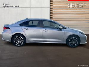 Toyota Corolla LUNA 4DR - Image 3