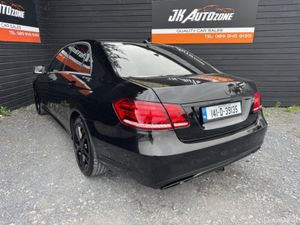 Mercedes-Benz E-Class 220 CDI BLUE EFFICIENCY SE 4 - Image 4