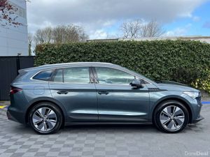 Skoda Enyaq LOFT IV LOFT IV 80 // HALF LEATHER SEA - Image 2