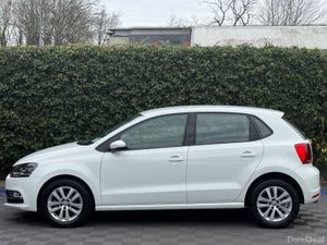 Volkswagen Polo COMFORTLINE 1.2 TSI // LOW MILEAGE - Image 3