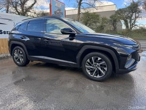 211 Hyundai Tucson 1.6D EXECUTIVE PLUS - Image 2
