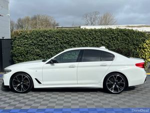 BMW 5-Series 523d M-SPORT 2.0 AUTO // HEADS-UP DIS - Image 3