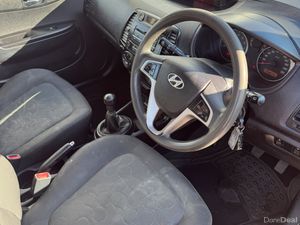 Hyundai i20 2009 - Image 4