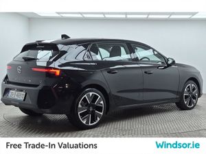 Opel Astra Electric SC Premium 54kWh - Image 3