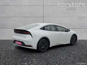 Toyota Prius 1.8 Hybrid Auto - Image 3