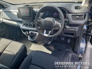 Renault Trafic LL30 150 EXTRA SPORT - Image 4