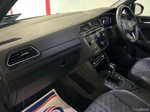 Volkswagen Tiguan R-LINE TSI PHEV S- DSG - Image 3