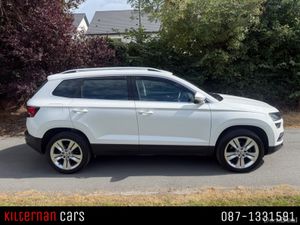 Skoda Karoq STYLE MODEL TOP SPEC LEATHER UPHOLSTER - Image 2