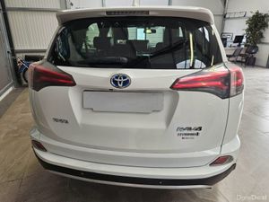 161 TOYOTA RAV-4 LUNA SPORT HYBRID - Image 4