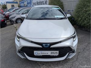 Toyota Corolla HATCHBACK SPORT AUTOMATIC HYBRID 1. - Image 2