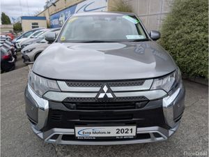 Mitsubishi Outlander G 4WD PHEV HYBRID 2.4 PETROL - Image 2