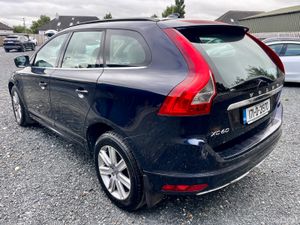 2017 Volvo XC60 - Image 3