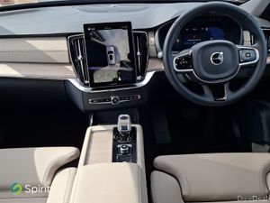 Volvo XC90 T8 PHEV AWD Plus Bright - Image 4