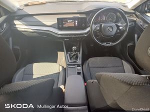 Skoda Octavia OCTAVIA AMB 2.0TDI 115HP - Image 2