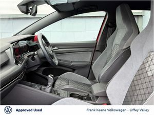 Volkswagen Golf R-LINE 2.0 TDI 150HP *KINGS RED ME - Image 4