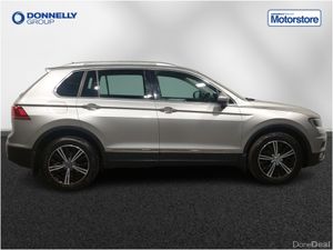 Volkswagen Tiguan Diesel Estate SE - Image 4