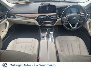 BMW 5-Series 520d xDrive SE Auto - Image 2